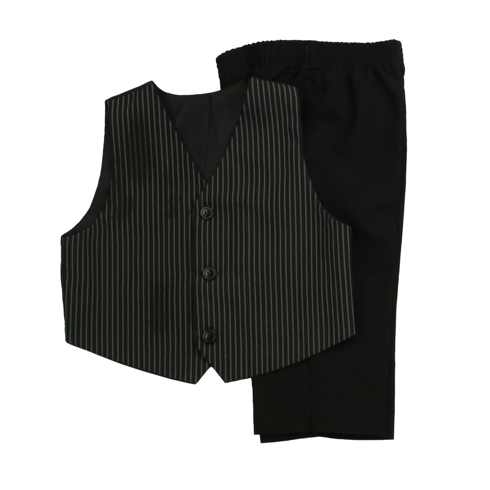 Unknown Brand Boys Black | Grey Special Occasion Outfit size: 18 Months